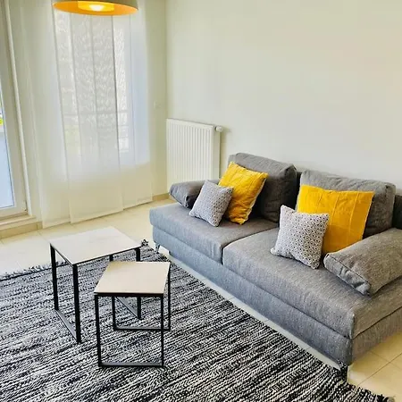 One Bedroom Flat In Center W. Terrace&Parking-Limp56 Luxembourg Exterior photo