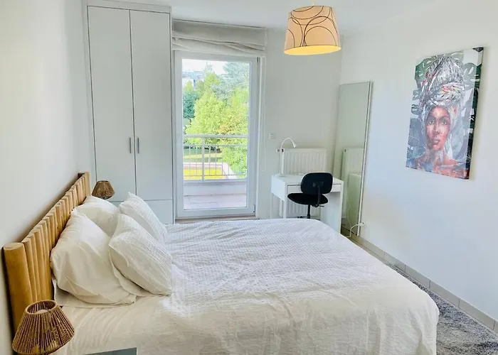 One Bedroom Flat In Center W. Terrace&Parking-Limp56
